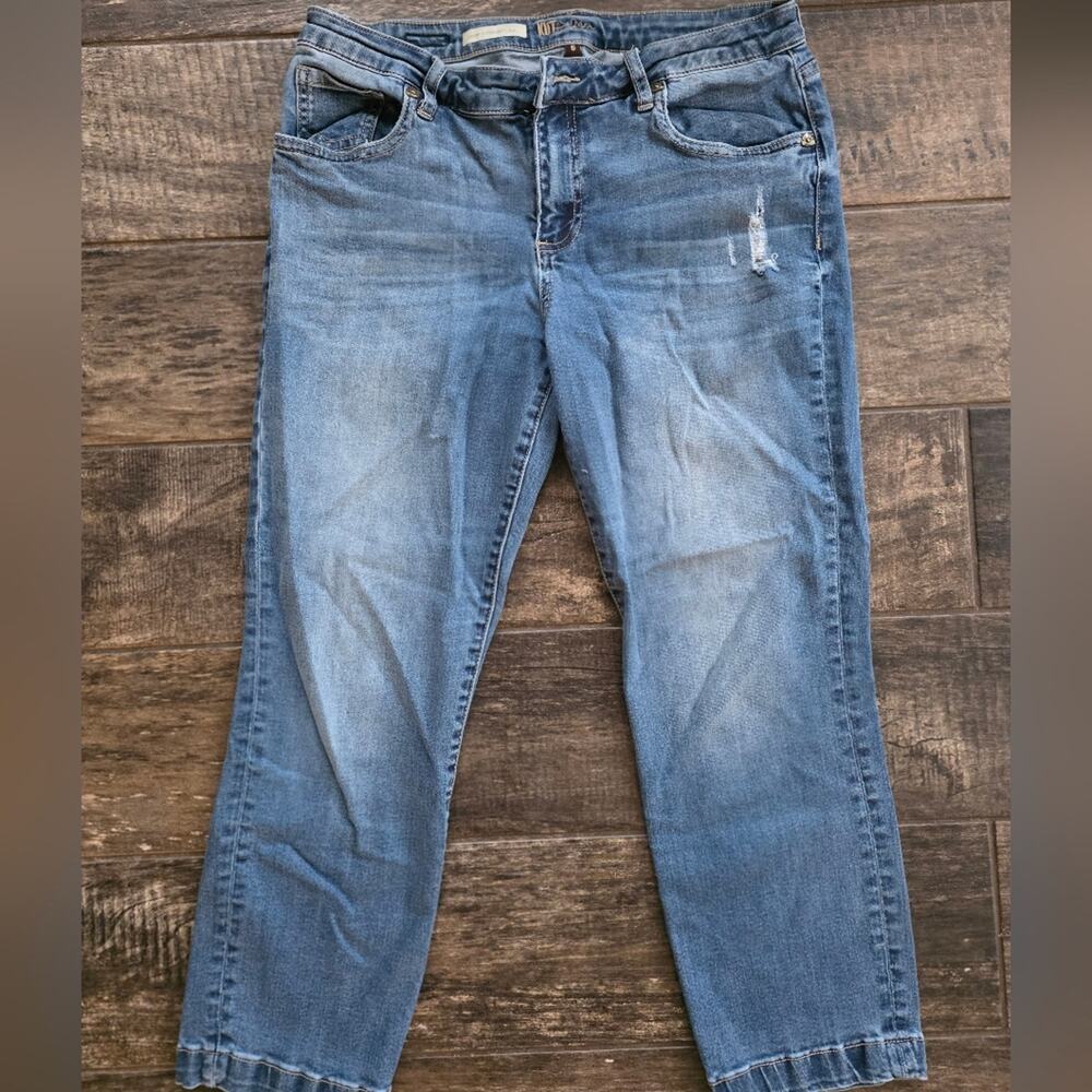 #569 Kut from the Kloth Light Blue Crop Straight Leg Ankle Jeans - Size 6